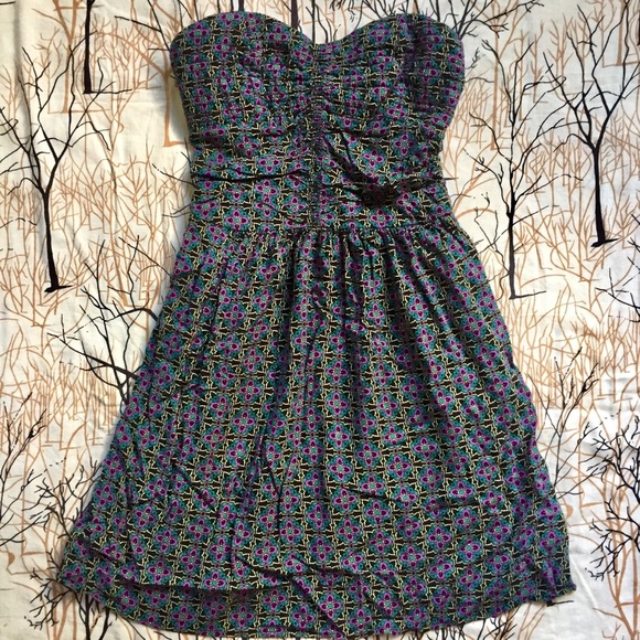 Multicolor Print Strapless Sun Dress with Pockets! - Picture 2 of 7